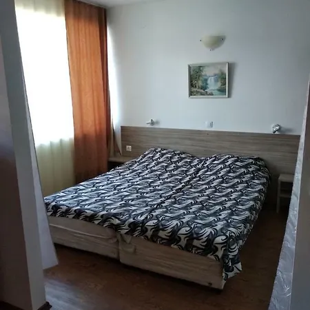 Apartment Plaza 1 Floor